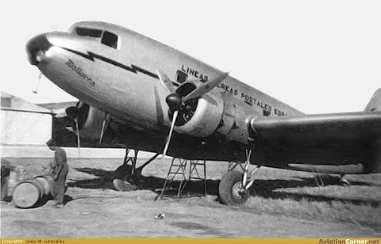 http://www.aviationcorner.net/public/photos/7/4/avc_00224174.jpg