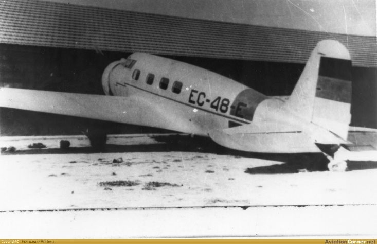 http://www.aviationcorner.net/public/photos/2/6/avc_00436126.jpg